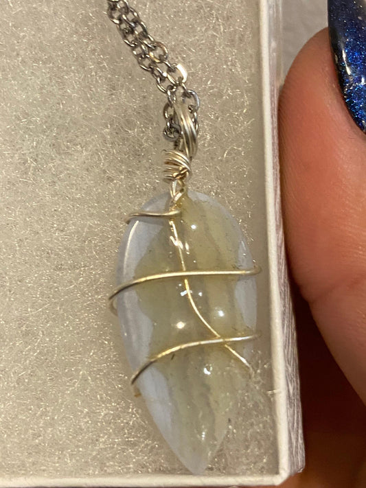 Hand-wrapped Blue Lace Agate w/ Moldavite Necklace (Silver)