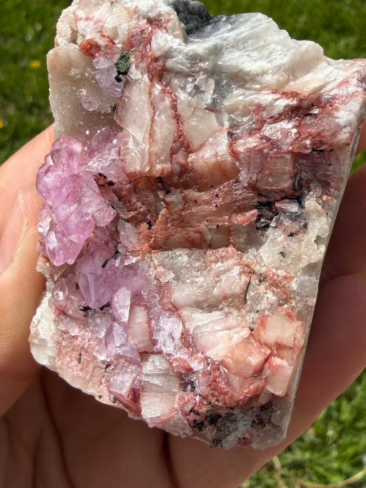 Specimen and Minerals