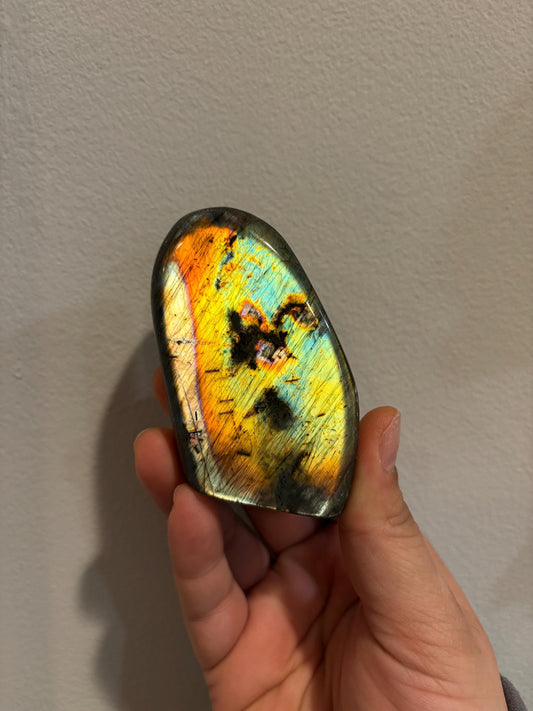 Labradorite Freeform w/ Rainbow Flash - Lrg