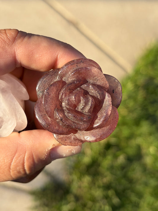 Strawberry Quartz Rose Carving - 3D