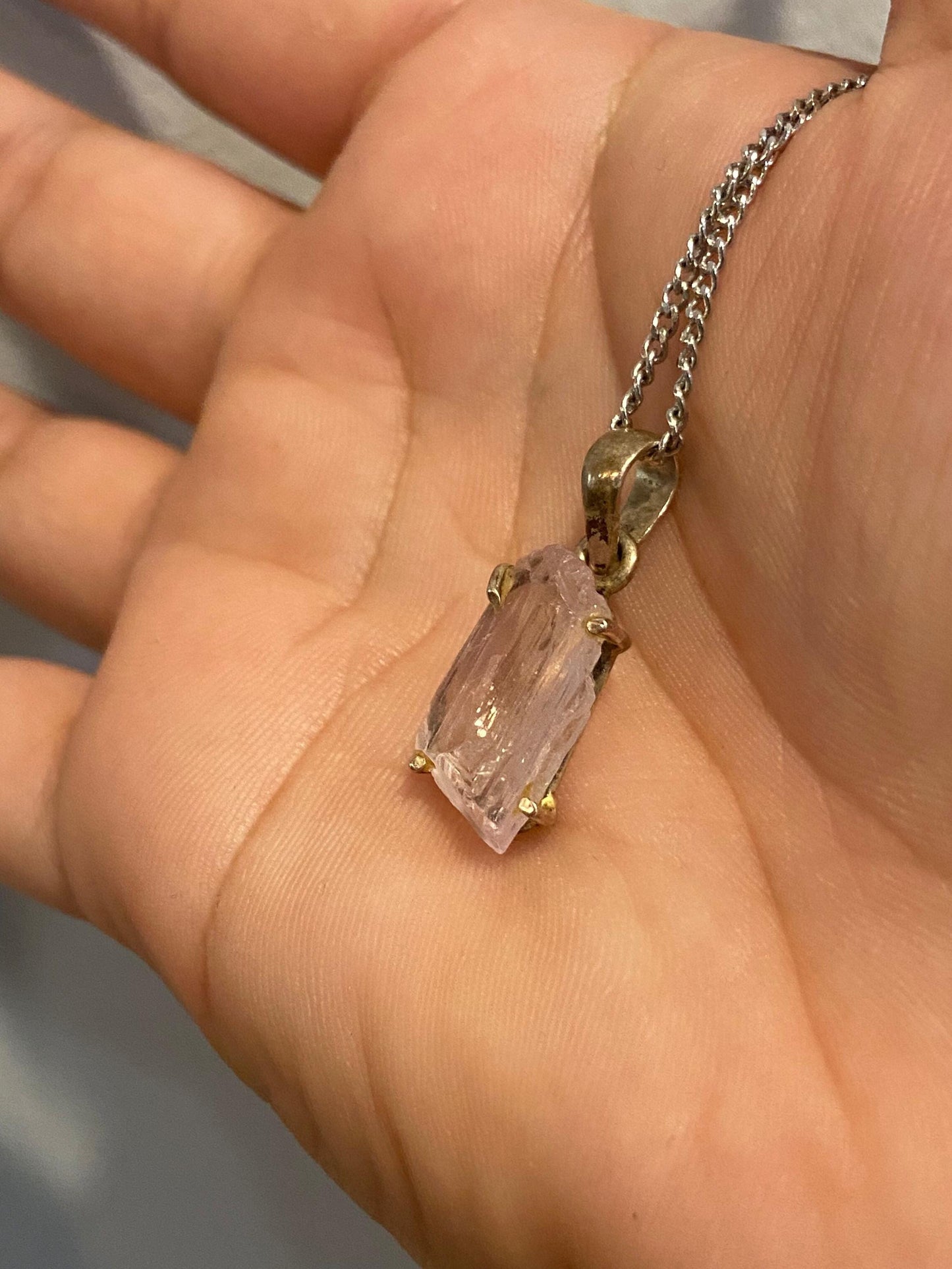 Kunzite Necklace (s925) w/ Silver Chain